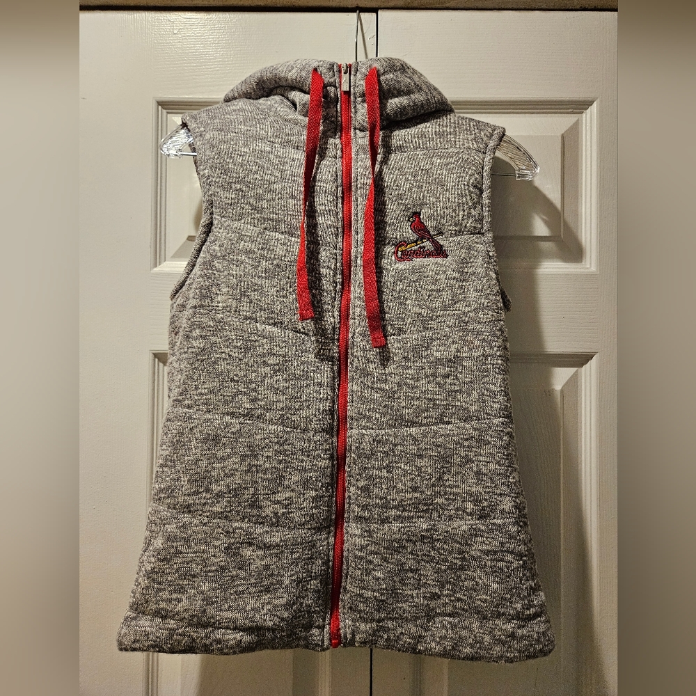 St. Louis Cardinals Women Vess W/Hood Sz S Pre-owned